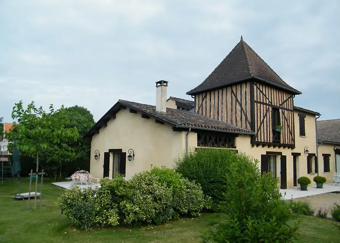 Les Sureaux